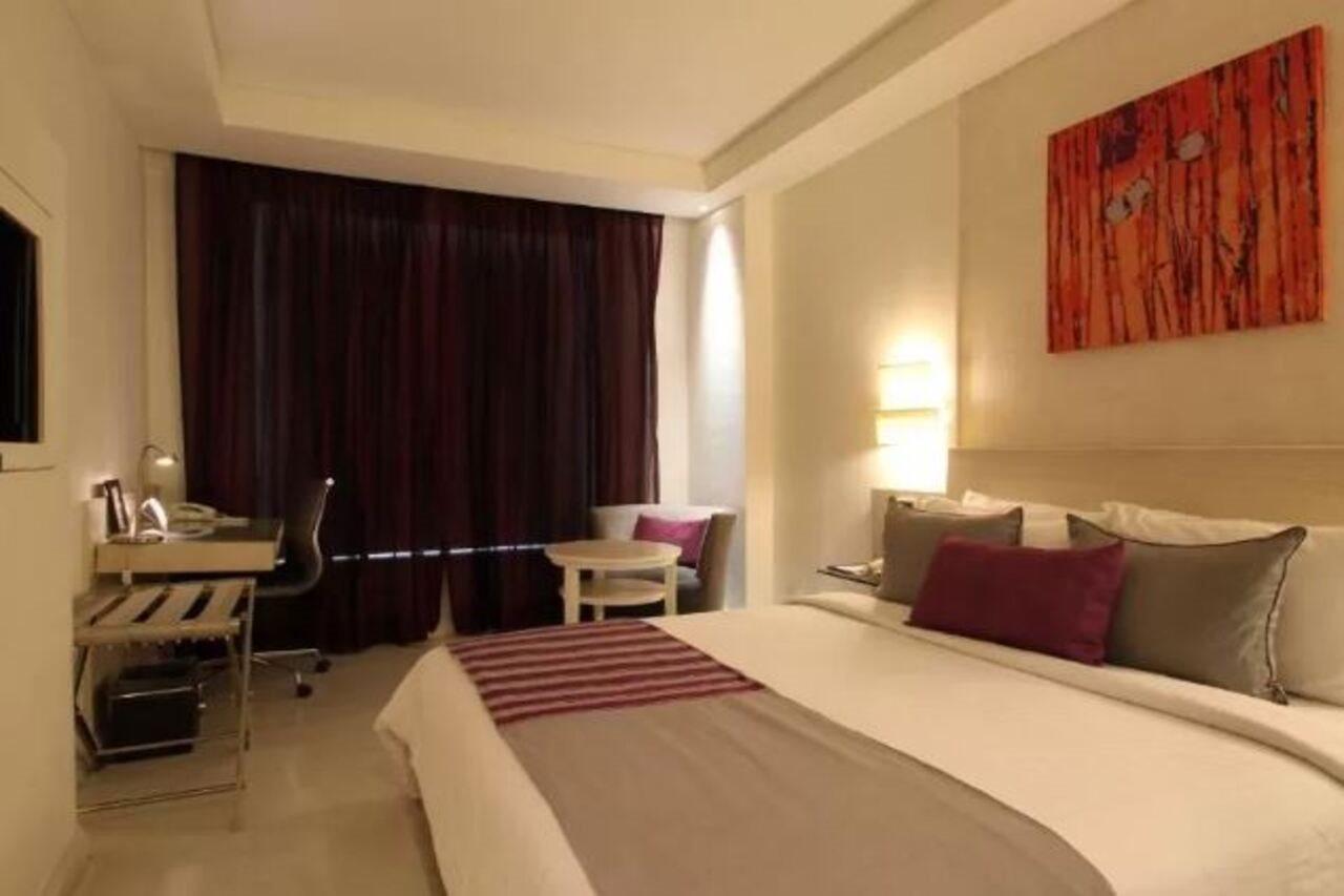 होटल The Ashtan Sarovar Portico 4*