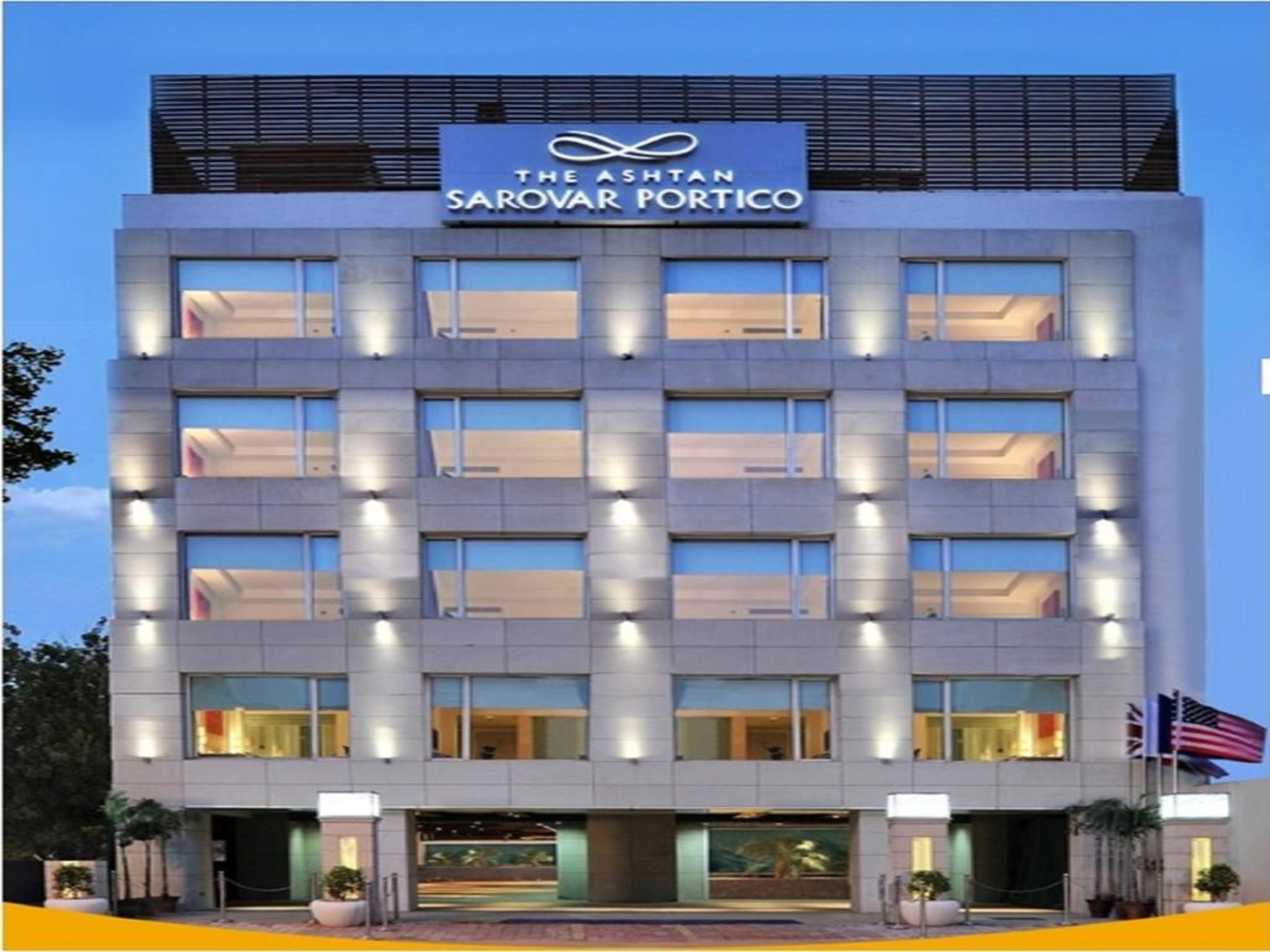 होटल The Ashtan Sarovar Portico New Delhi